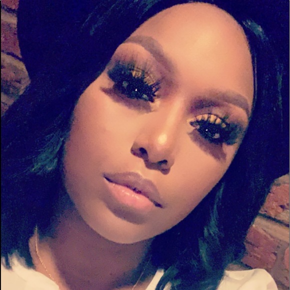 Meet your Posher, Shyvice - Picture 3 of 4